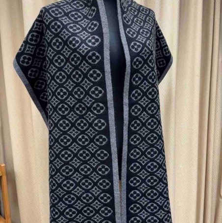 LV雙面雙色老花圖騰圍巾-0