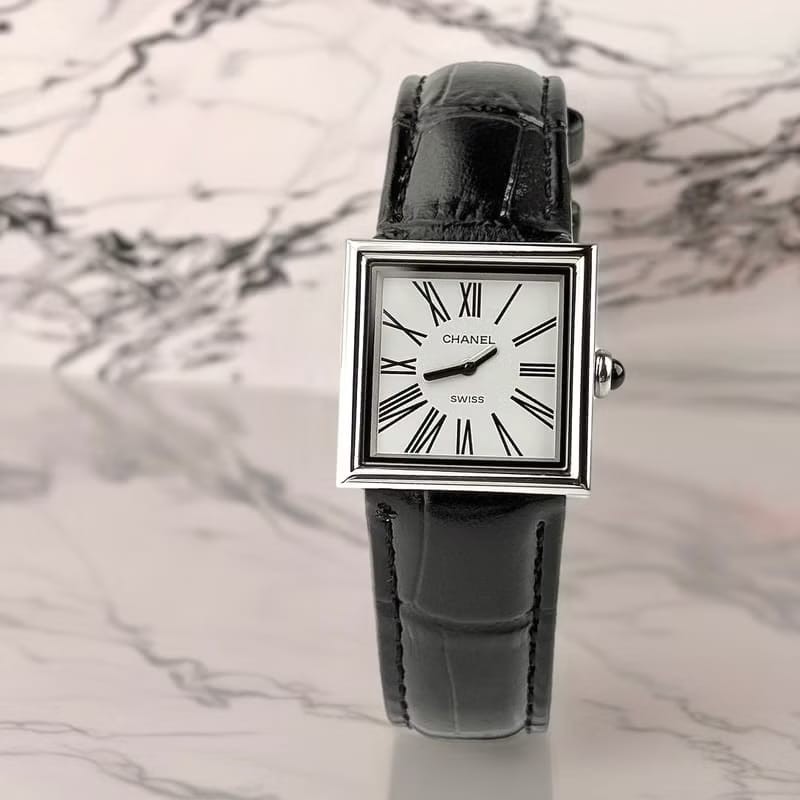 【LA LUNE】稀有中古Chanel Mademoiselle黑色石英古董錶 皮革帶 二手錶 女裝-1