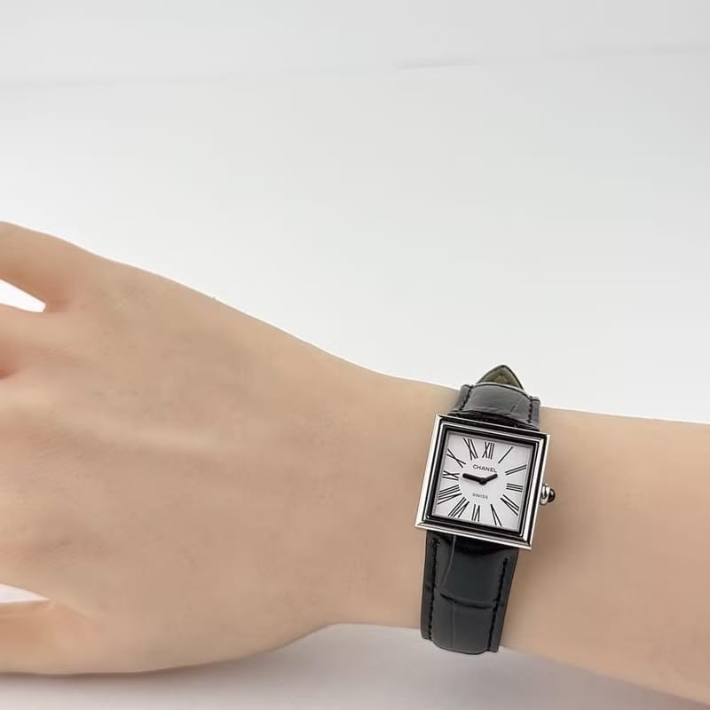 【LA LUNE】稀有中古Chanel Mademoiselle黑色石英古董錶 皮革帶 二手錶 女裝-7