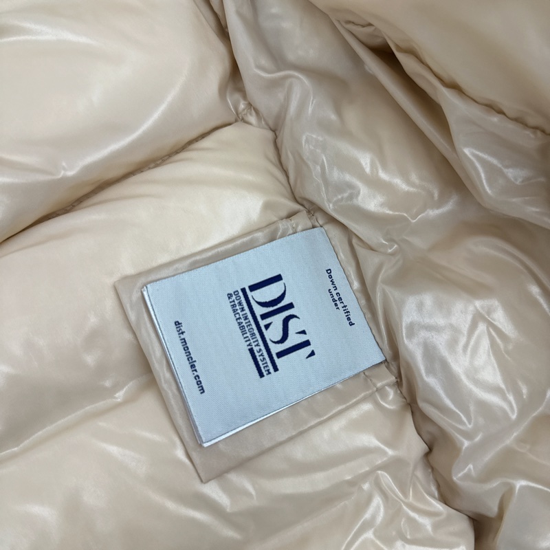 全新Moncler Badyf羽絨外套(淺米色)-8