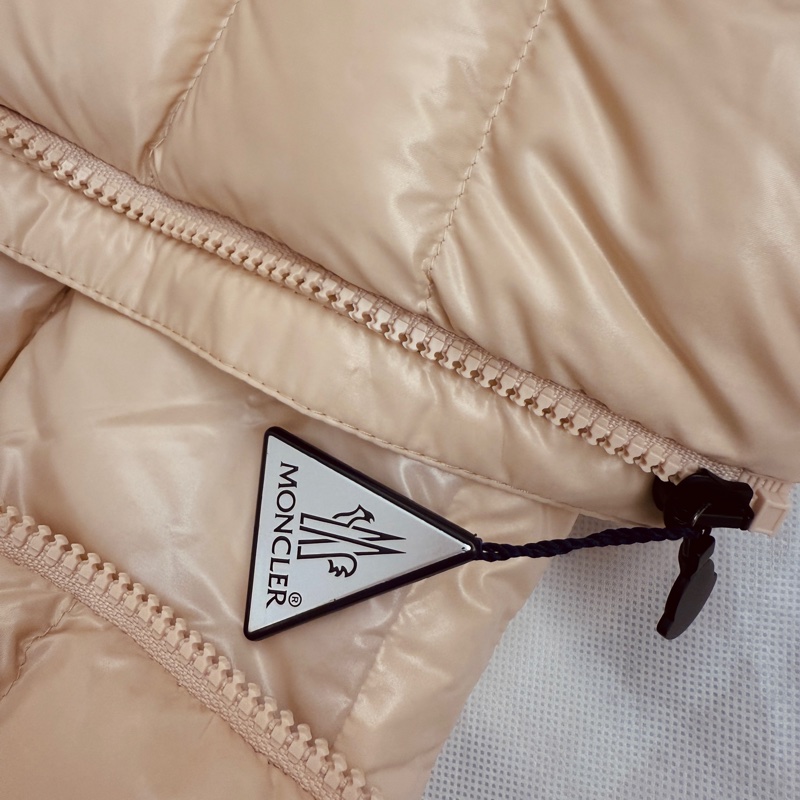 全新Moncler Badyf羽絨外套（淺米色）-12