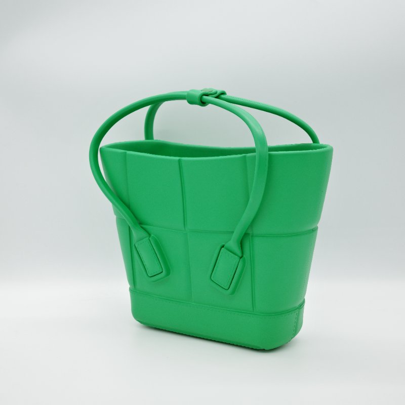 Bottega Veneta 寶緹嘉 Arco Rubber 熒光綠 手提包 菜籃子-1