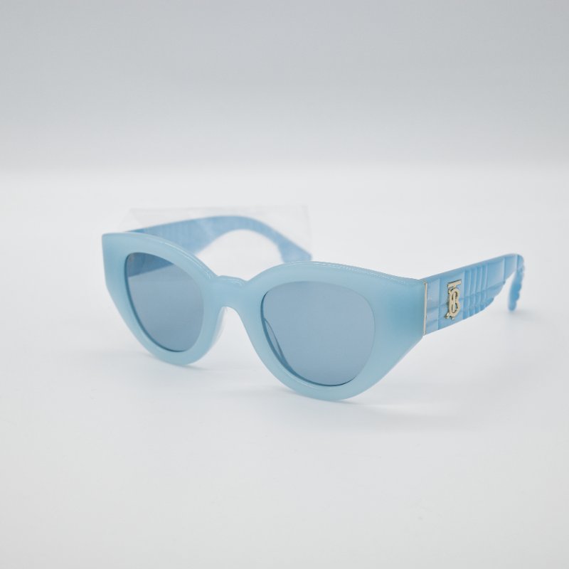 春夏必備 😎☀️Burberry 巴寶莉 BE4390 Meadow sunglasses 草甸藍 醋酸框架 太陽眼鏡 墨鏡-1