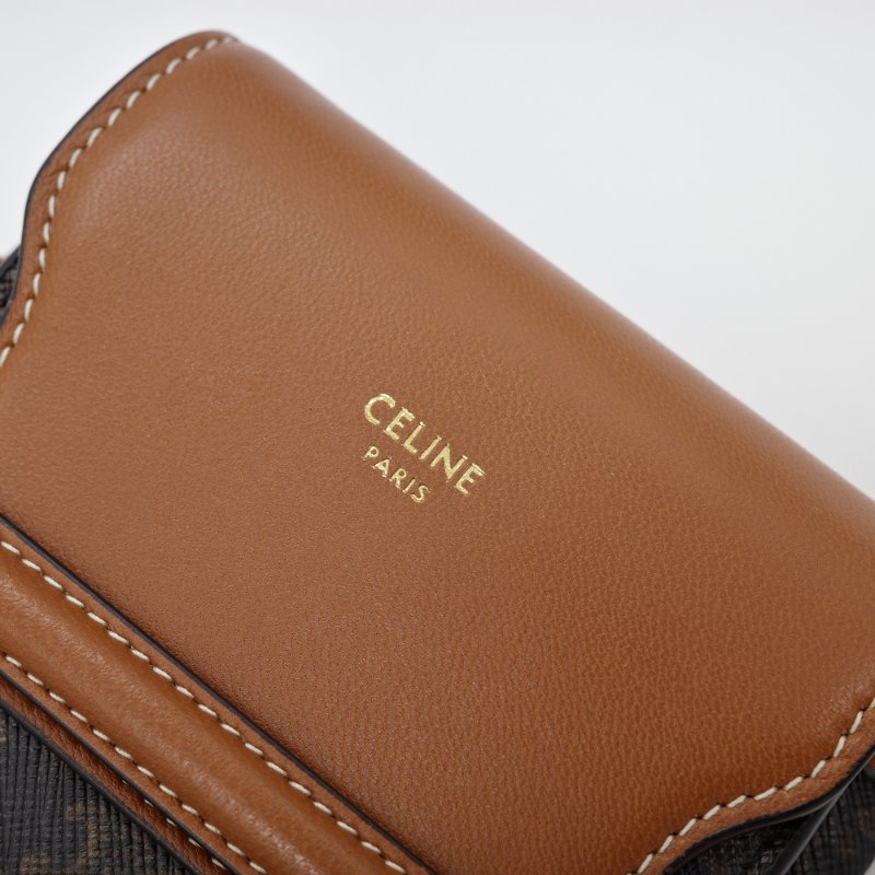 Celine 思琳 Triomphe 經典凱旋門印花 咖啡色  帆布 拼接小羊皮 斜背翻蓋 斜掛包 肩背包 小包手機包-6
