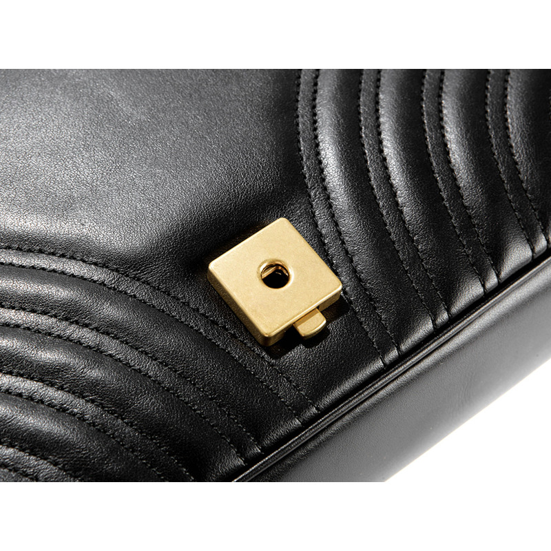 GUCCI GG Marmont Matelassé 中型單肩包-16