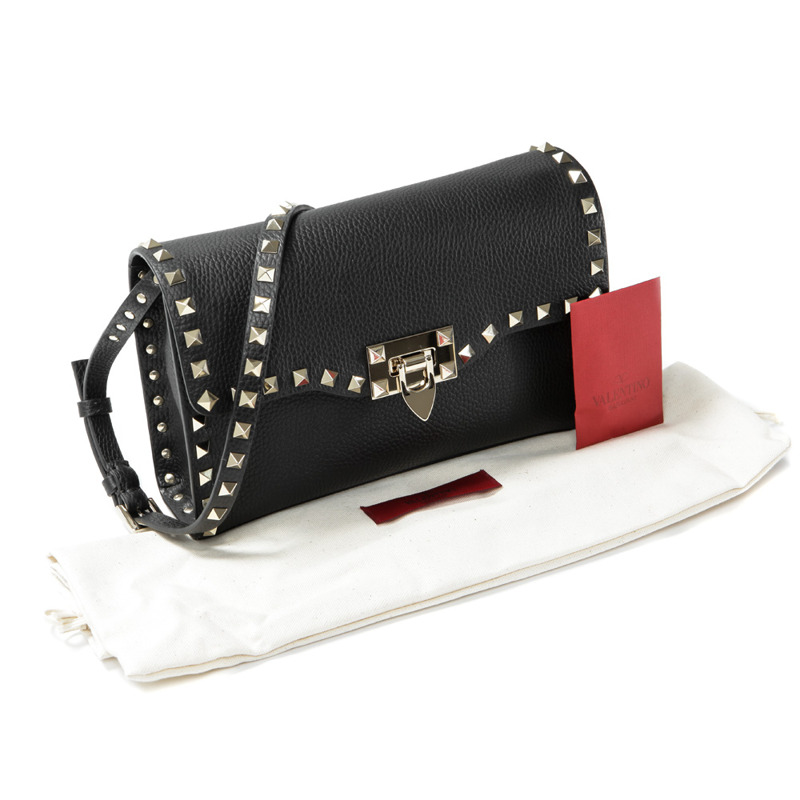 VALENTINO 24FW 鉚釘小號肩包-17