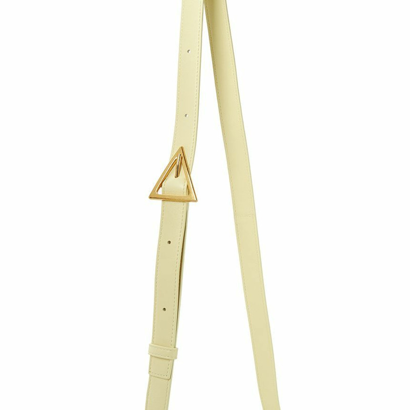 BOTTEGA VENETA Scratch Intrecciato 女士卡式包 717506 VCQR1 7406-11