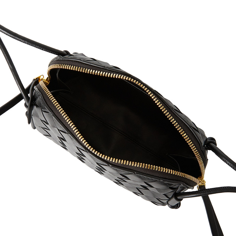 BOTTEGA VENETA Intrecciato 音樂會女士斜背包 794258 VCPP1 8425-5