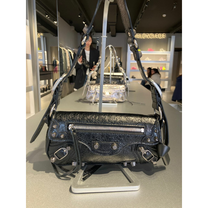 BALENCIAGA 小型斜背包 黑色 771640 1VG9Y 1000-0