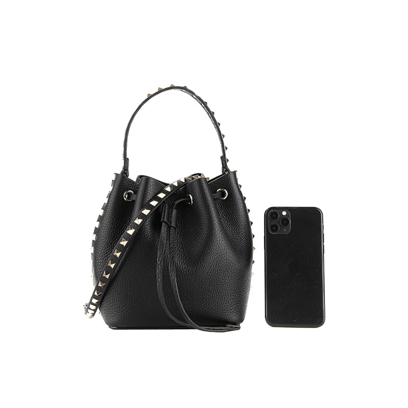 VALENTINO 24FW 女士單肩包-19