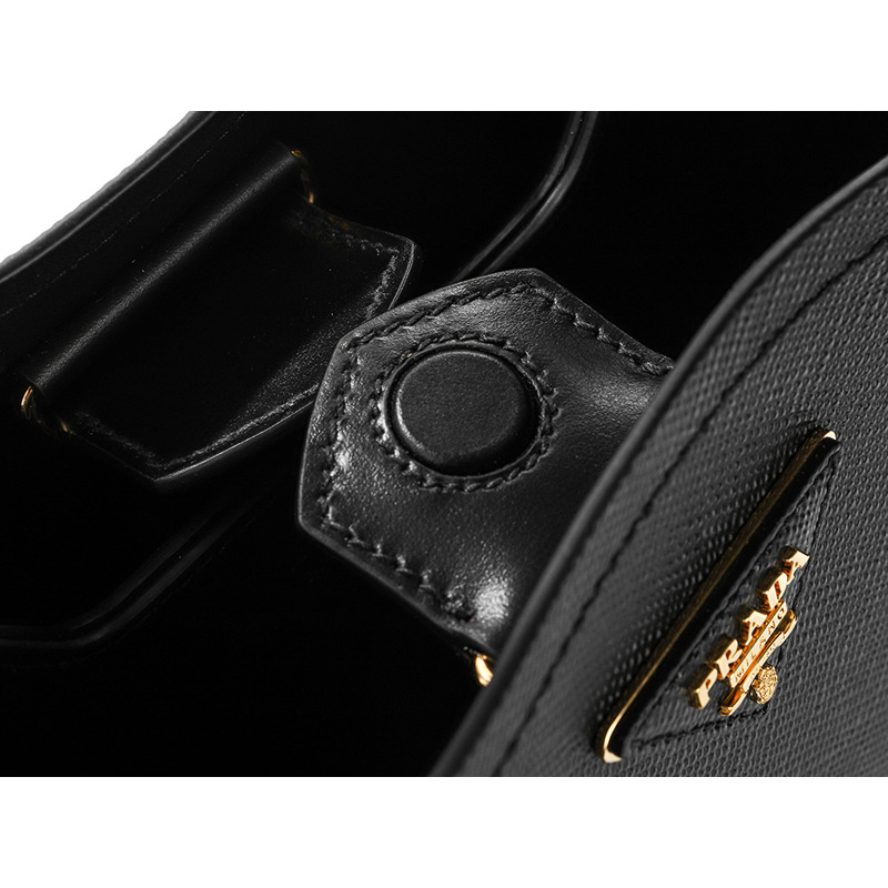PRADA 24FW 女士肩包-16