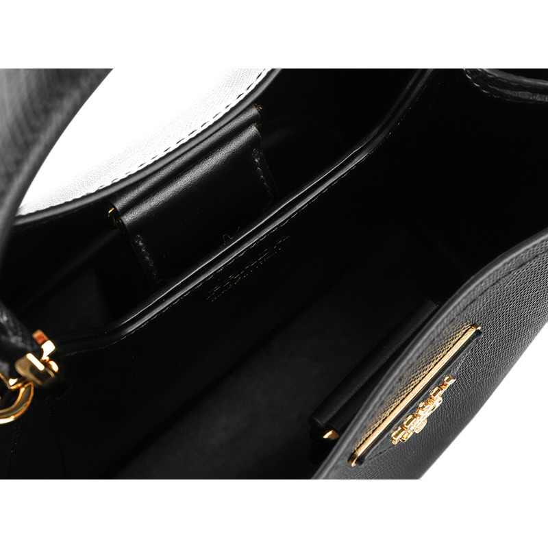 PRADA 24FW 女士肩包-17