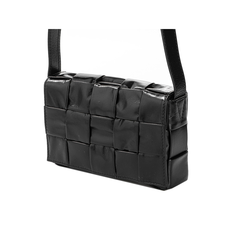 BOTTEGA VENETA 24FW 女士卡附斜背包-5