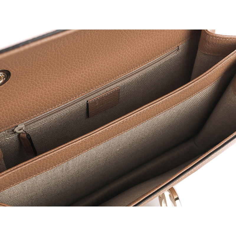 GUCCI GG 互扣鏈條斜背包 24FW (510303 CAO0G )-13