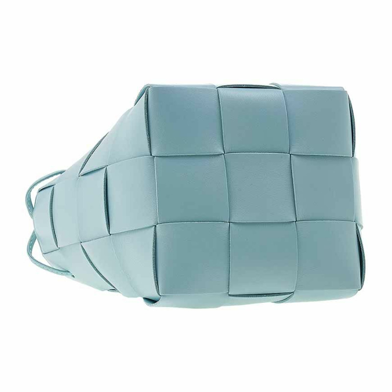 BOTTEGA VENETA 680218 VCQC4 3902 女士卡帶小水桶包-4