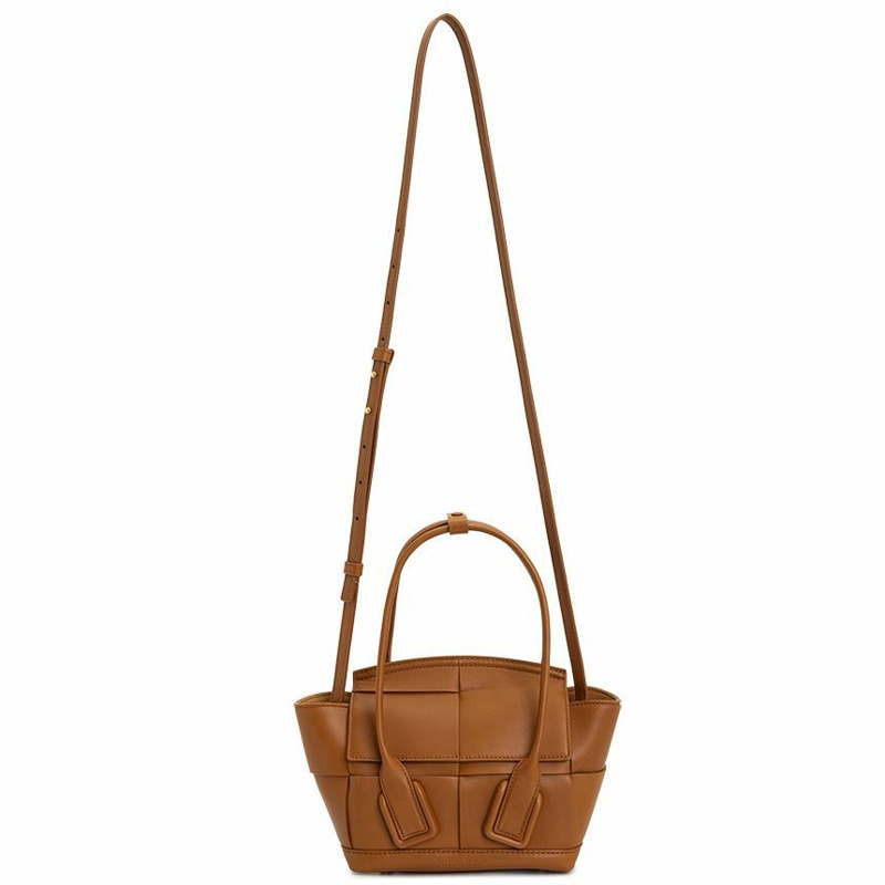 BOTTEGA VENETA 限量版女士手提包 600606 V48N1-6