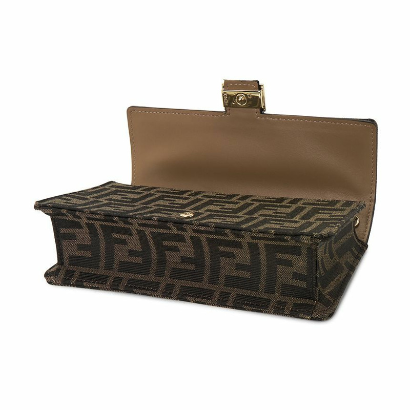 FENDI Baguette 女士鏈單肩包 8M0498 A98P F0A6E-4