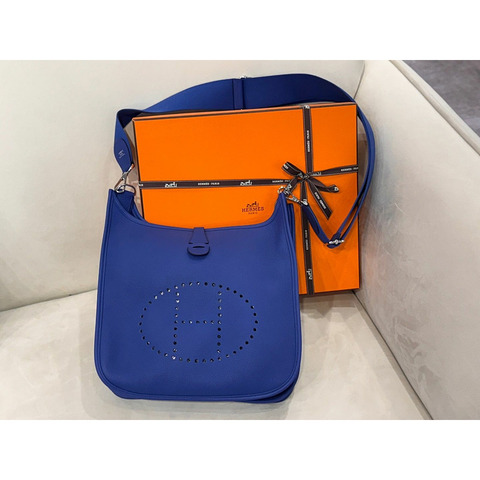 HERMES [ ] 藍色伊芙琳 29