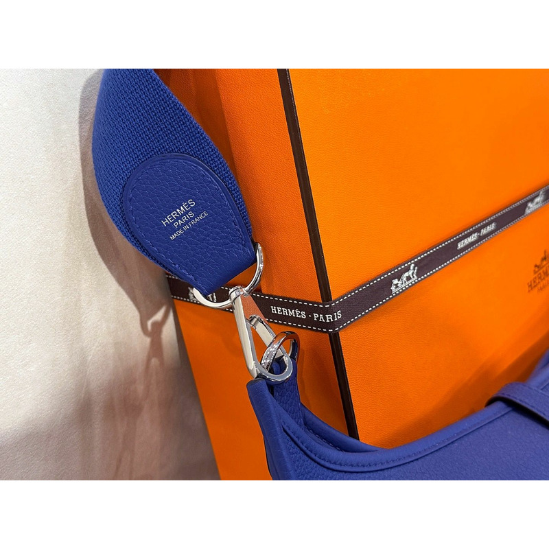 HERMES [ ] 藍色伊芙琳 29-1