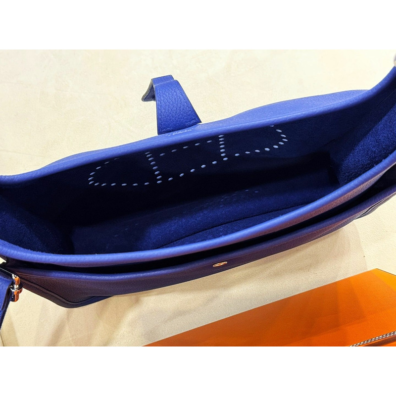 HERMES [ ] 藍色伊芙琳 29-7