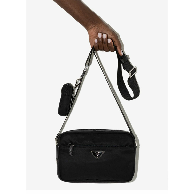 PRADA 25SS 尼龍長方形單肩包 黑色 1BC167 RV44-3
