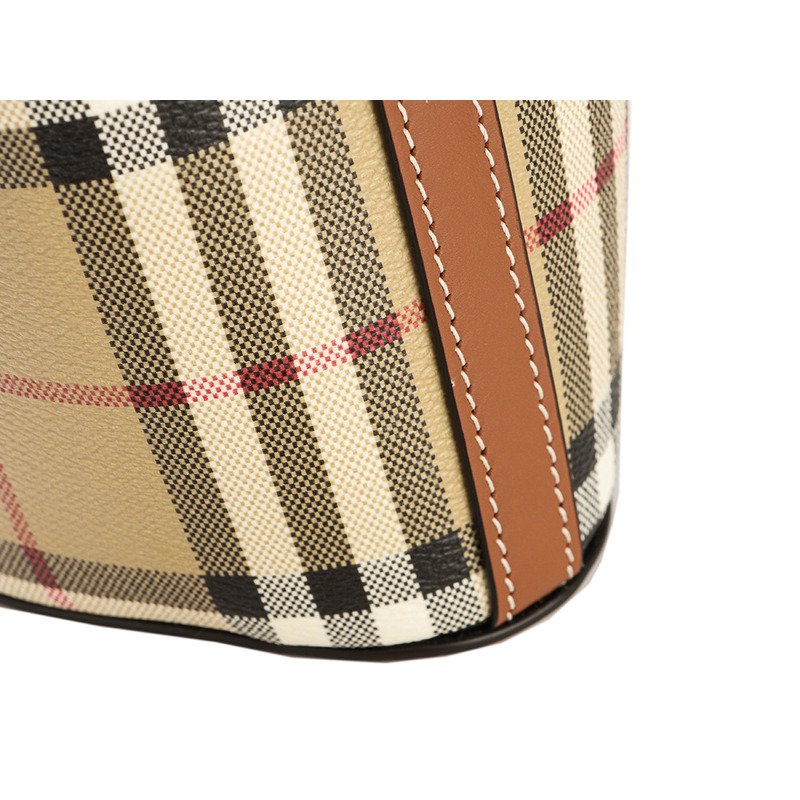 BURBERRY 25SS LL MN 抽繩桶-14