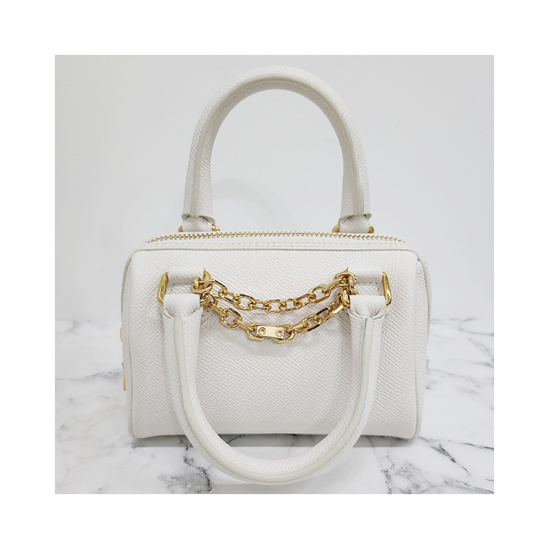 CELINE 波士頓托特單肩包迷你款 [瑕疵品] 24SS 195113DBC 01BC-23