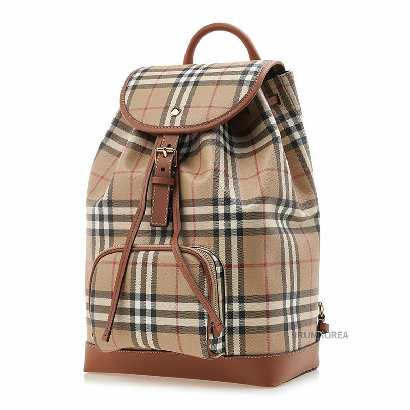 BURBERRY MD 格紋背包-1