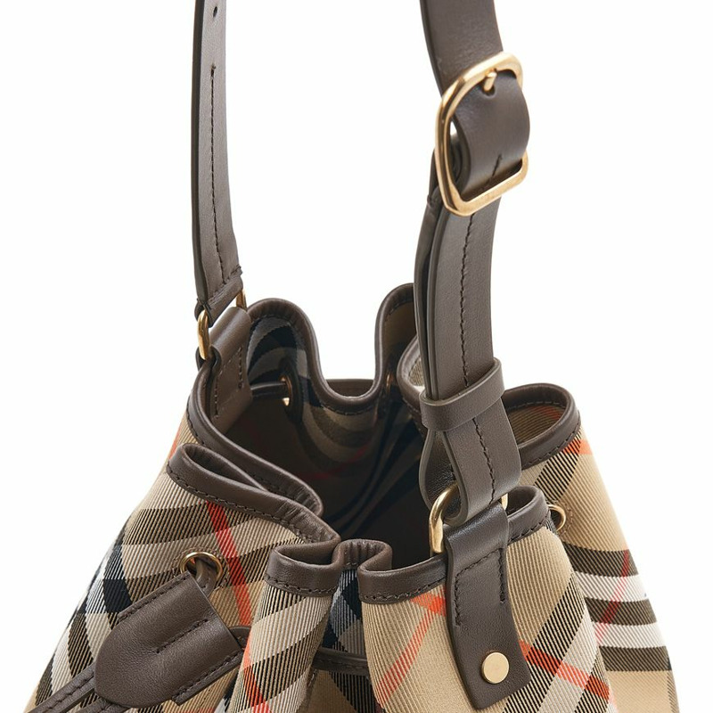 BURBERRY LL MD 抽繩水桶包 CJ1 B9368 FW24 女士復古格紋中長水桶包 8093869-8