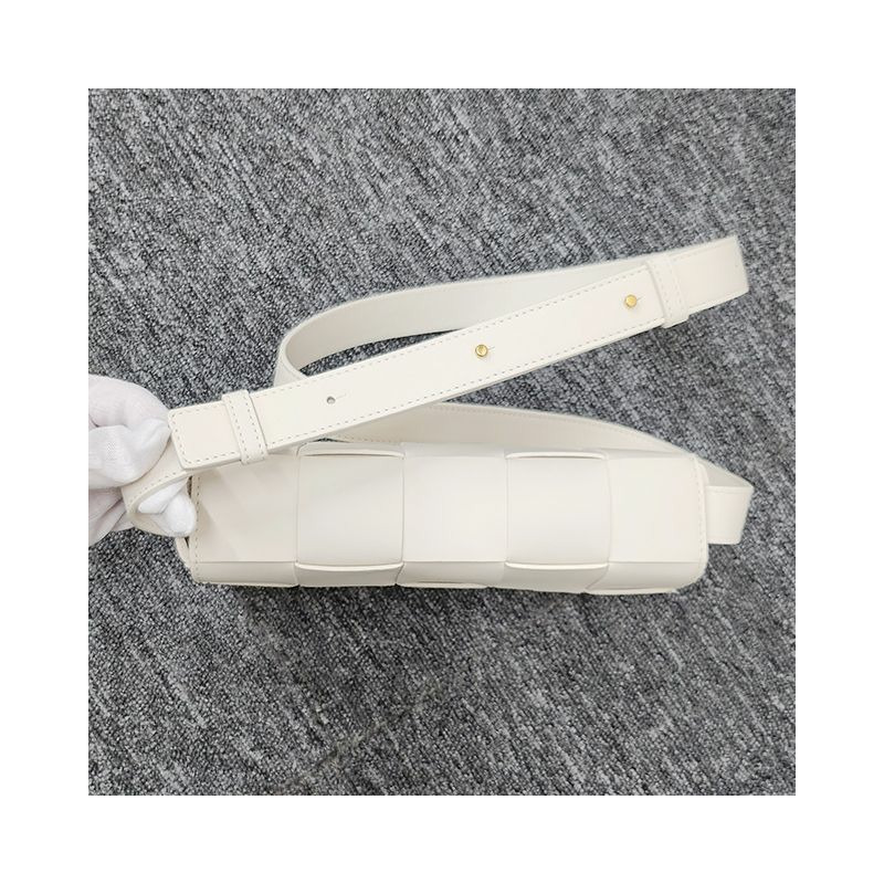 BOTTEGA VENETA Bottega Veneta Intrecciato 編織盒式包經典白色印章:578004 VMAY1 9009-5