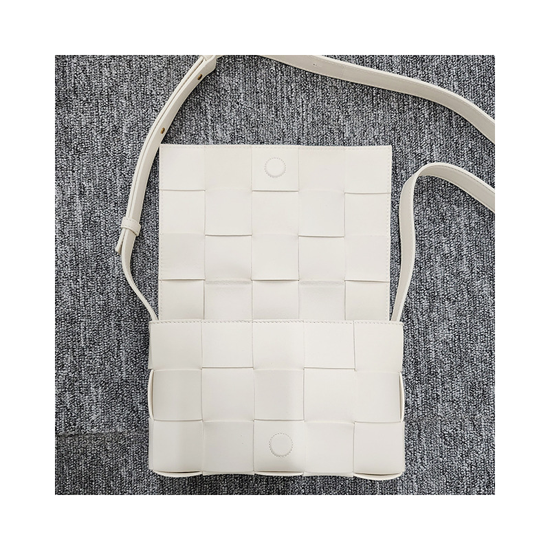 BOTTEGA VENETA Bottega Veneta Intrecciato 編織盒式包經典白色印章:578004 VMAY1 9009-20