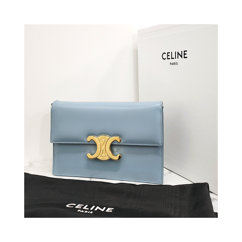 CELINE Triomphe Logo Chain Strap Clutch 藍色 (10L773ETZ 07FK)-13