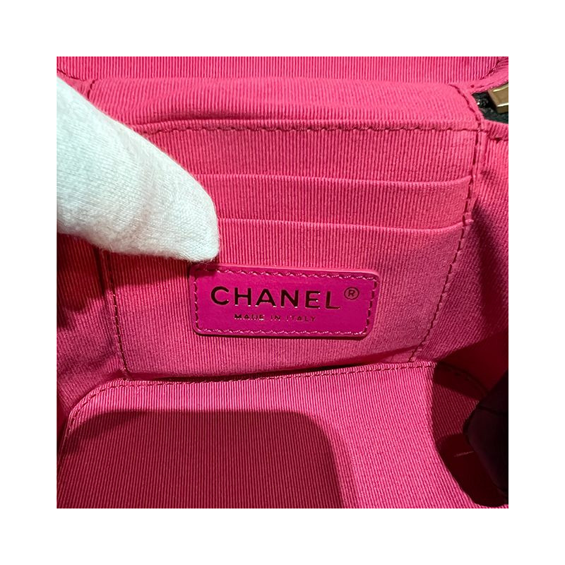 CHANEL CC Logo 金色金屬化妝包鏈條小號 印記：AS3228 B08008 94305-7