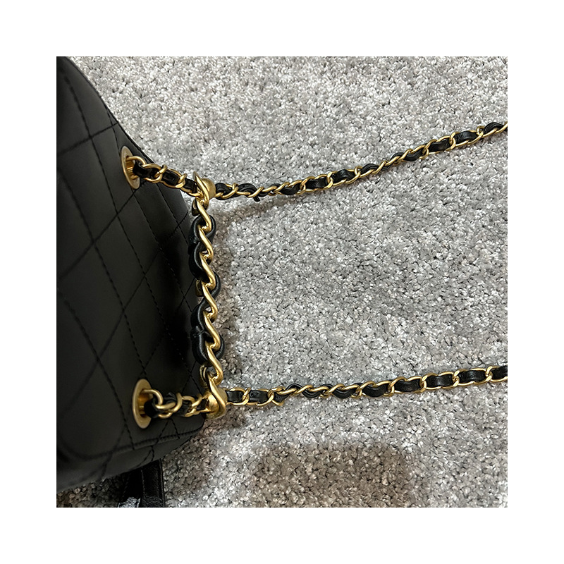 CHANEL CC Logo 金色金屬化妝包鏈條小號 印記：AS3228 B08008 94305-25