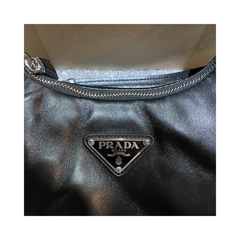 PRADA 黑色軟墊納帕皮革迷你包 (F0002) 1BA384 2DYI F0002-18