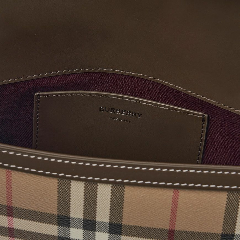 BURBERRY 小號斜背手提包-8