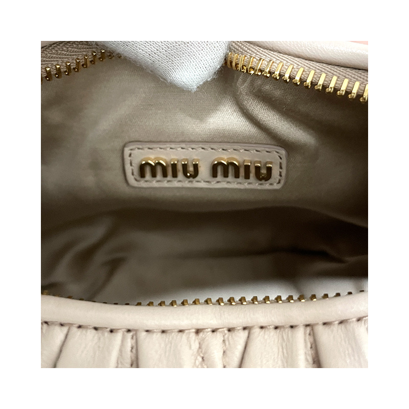 MIU MIU Wander Matelasse Nappa 皮革單肩包 粉紅色 (5BC125 N88 F0236)-21