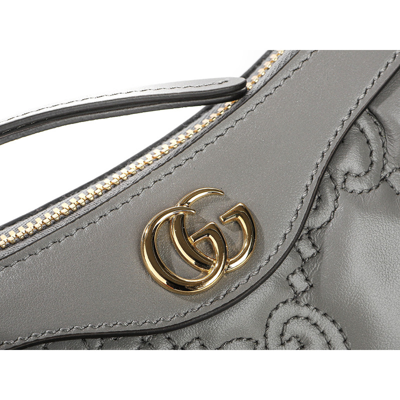 GUCCI 25SS 女士單肩包印章:826218 UM9IG-10