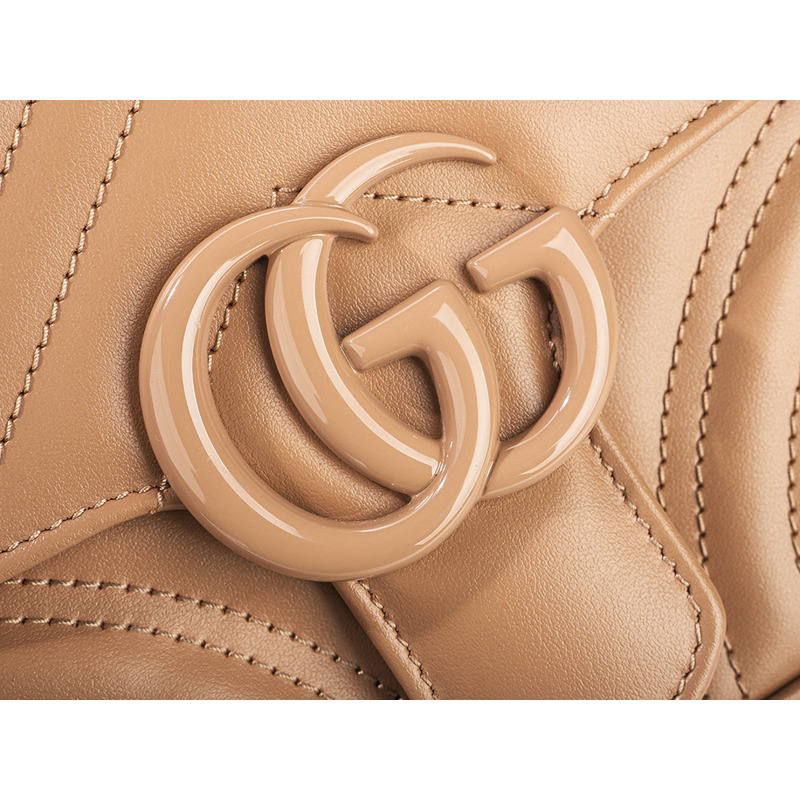 GUCCI 25SS 女士斜背包印章:826099 AAET7-10