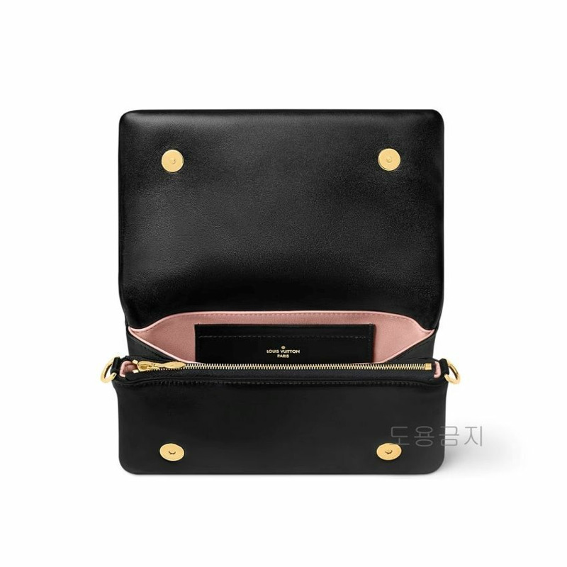 LOUIS VUITTON 黑色 Pochette Coussin M83359-5