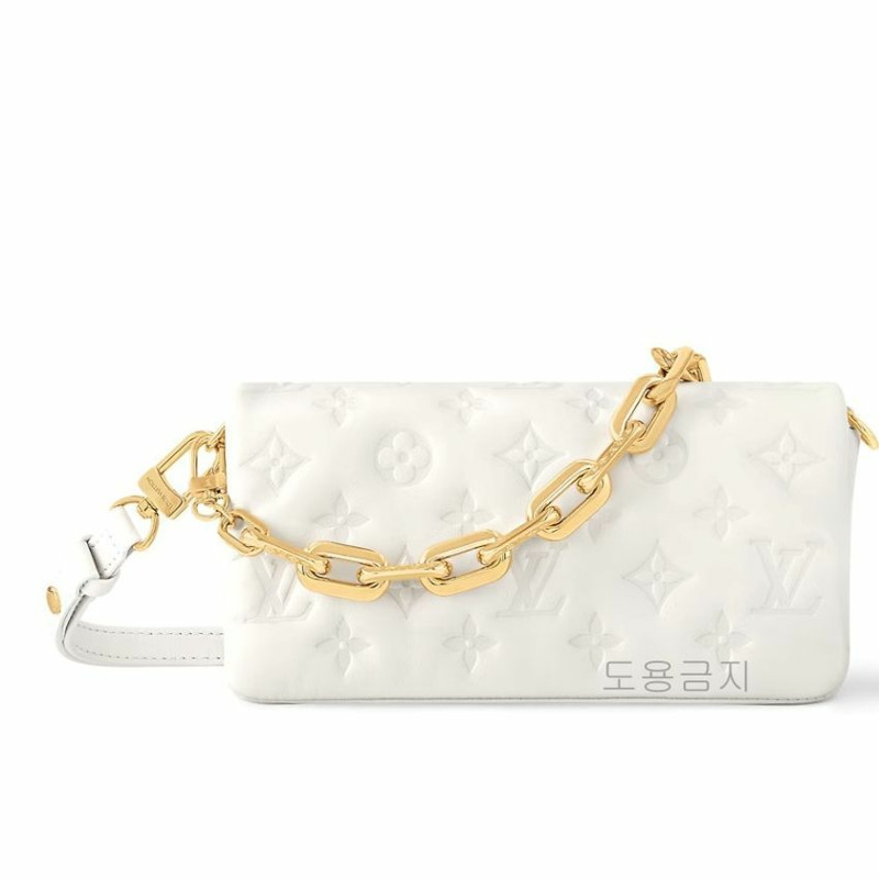 LOUIS VUITTON 黑色 Pochette Coussin M83359-6