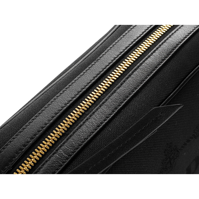 PRADA 25SS 女士提花斜背包-12