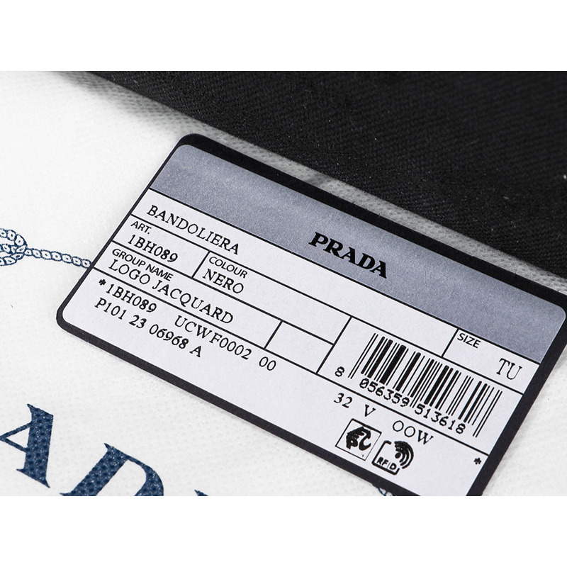 PRADA 25SS 女士提花斜背包-18