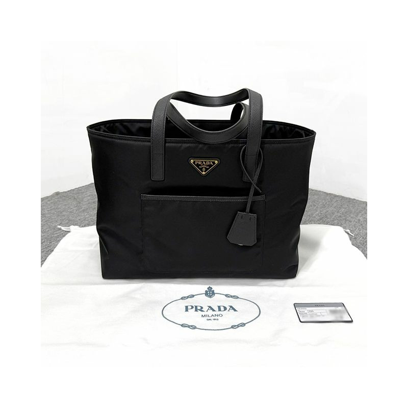 PRADA 三角形標誌尼龍手提袋 黑色 (1BG555 R064 F0002)-1
