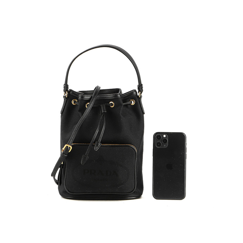 PRADA 25SS 女士水桶包-17