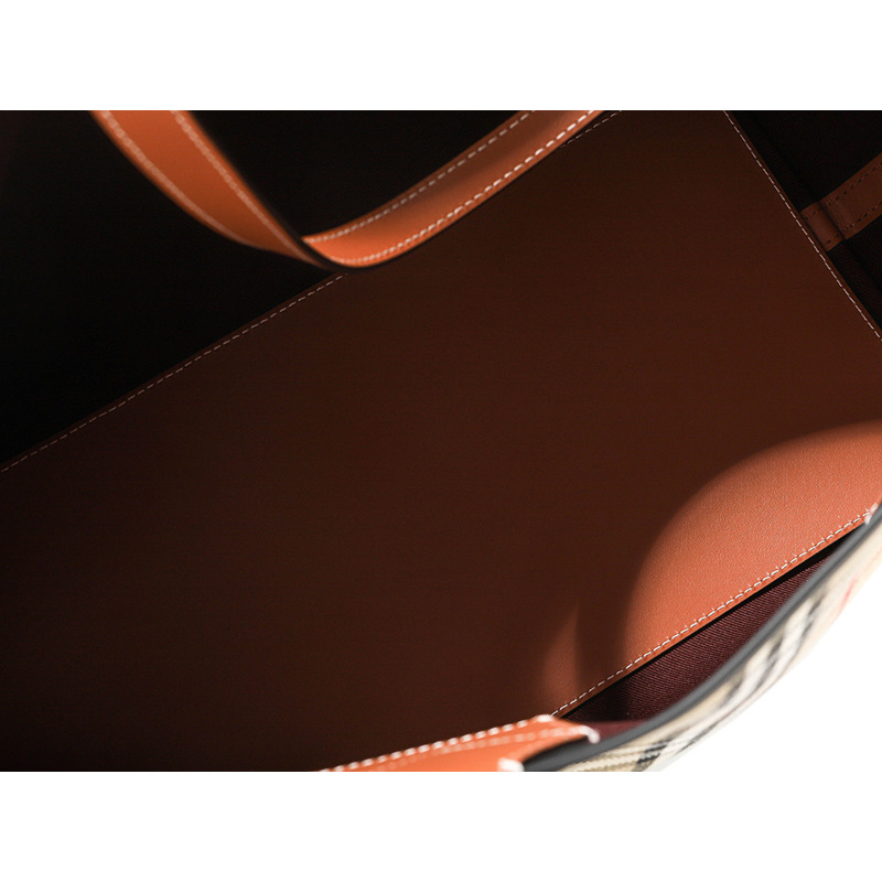 BURBERRY 24FW LL MD LONDON TOTE YUC-13