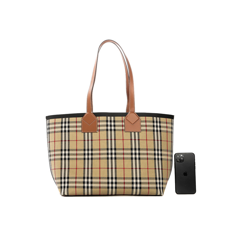 BURBERRY 24FW LL MD LONDON TOTE YUC-21