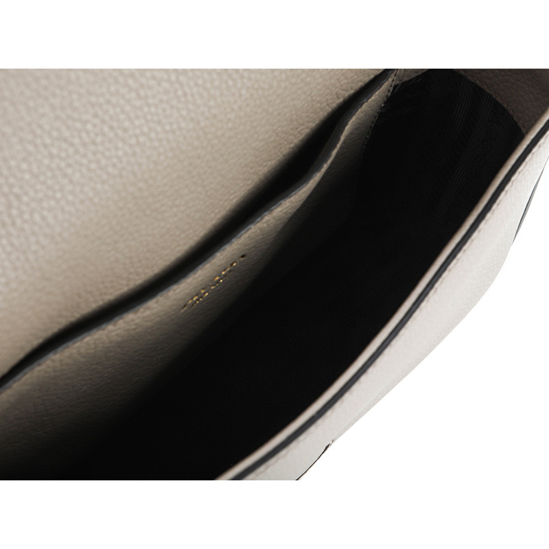 PRADA 女士單肩包-17