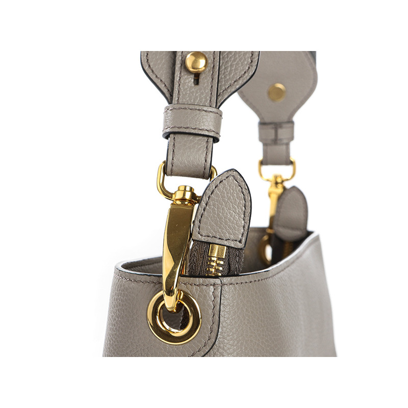 PRADA 女士 Vitello Phoenix 單肩包-11