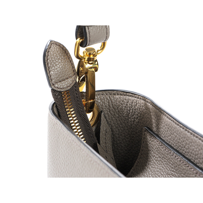 PRADA 女士 Vitello Phoenix 單肩包-12